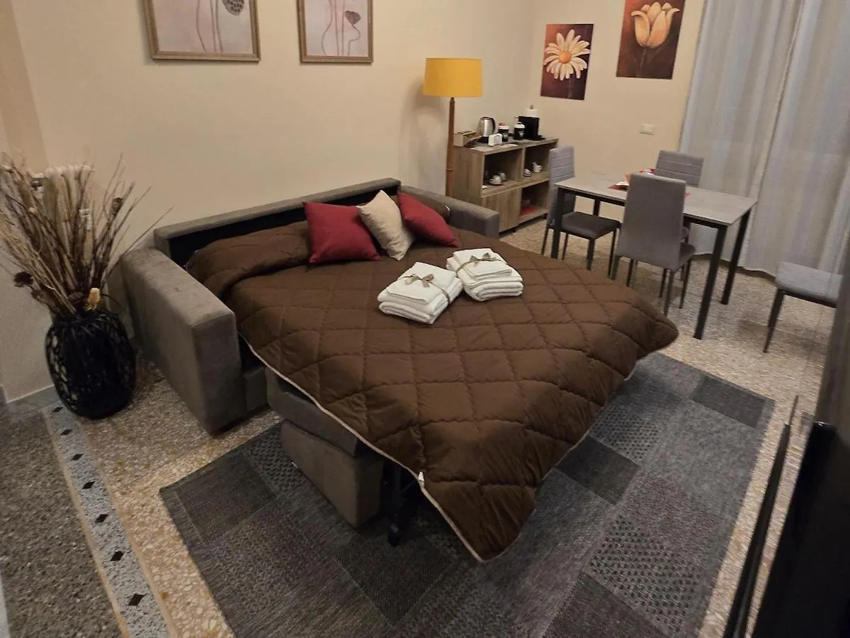 Ritiro Romano 0*, Roma İtalya